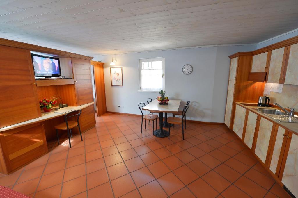 Residence Del Messaggero Rovereto  Rum bild