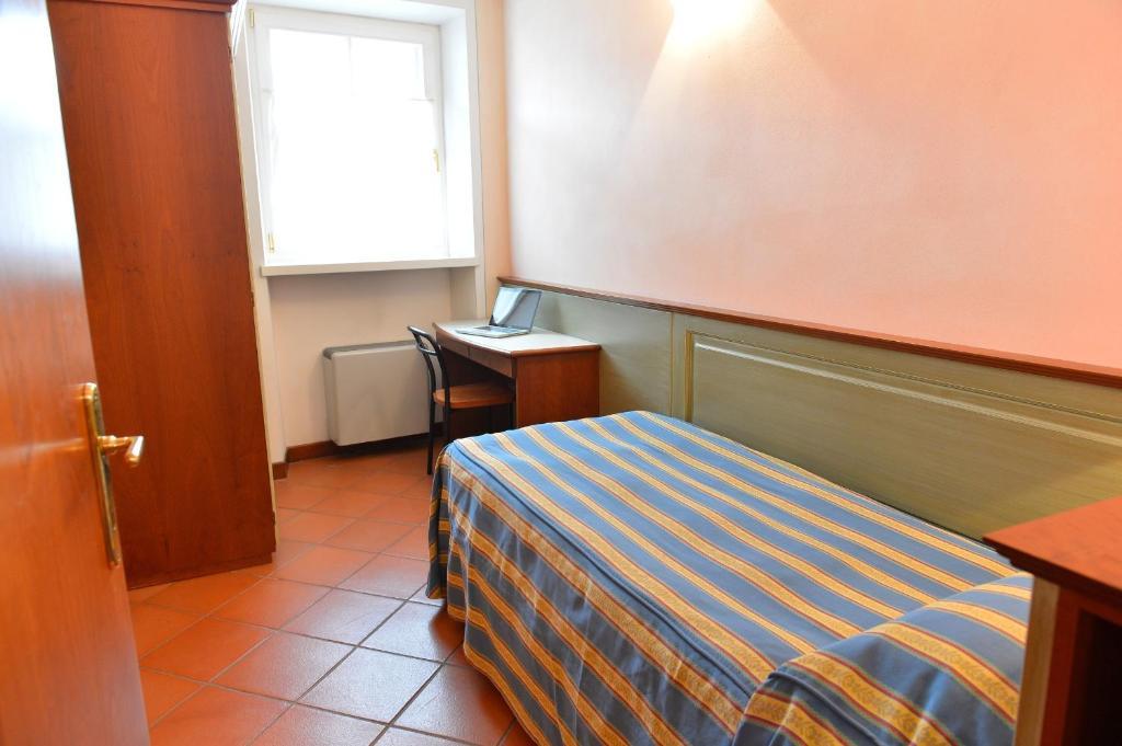 Residence Del Messaggero Rovereto  Rum bild