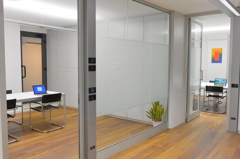 Residence Del Messaggero Rovereto  Exteriör bild
